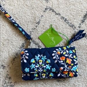 Vera Bradley wristlet wallet
